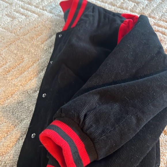 PRE-LOVED Corduroy Varsity Jacket
Size L - Picture 8 of 9